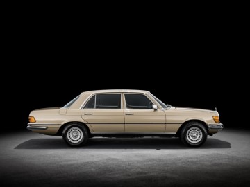  Mercedes 450 SEL 6.9 zadebiutował 45 lat temu